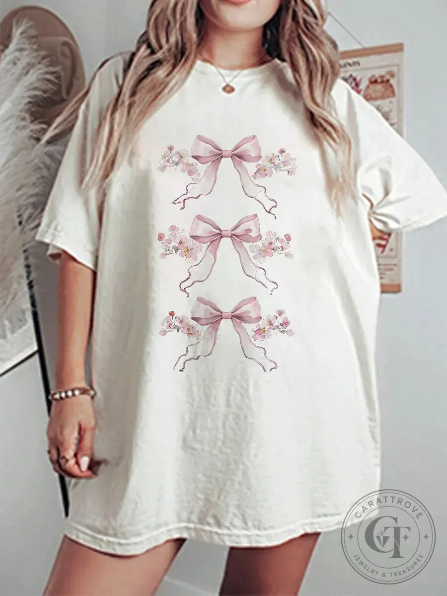 Vintage Pink Ribbon Bows With Flowers Oversized Graphic T-Shirt